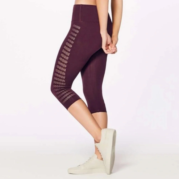 lululemon Reveal Crop (17”) Cut Out Sides Pocket Front Waist Seamless Dark Adobe - Picture 1 of 7